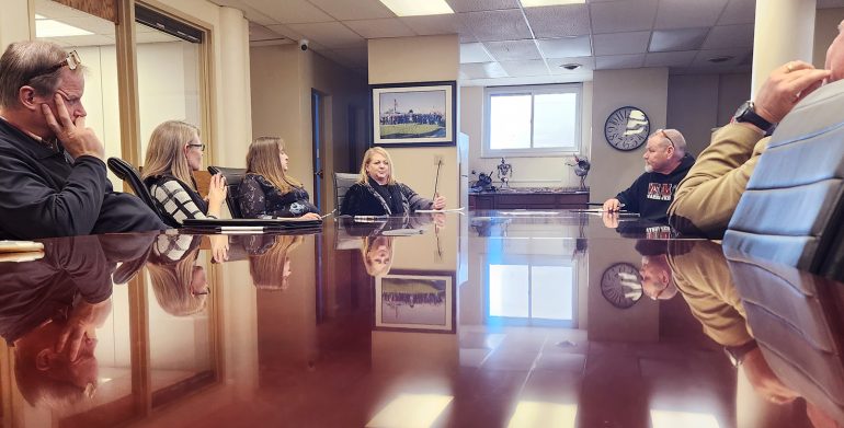 SBA Regional Director Jayne Armstrong Visits North Iowa Businesses