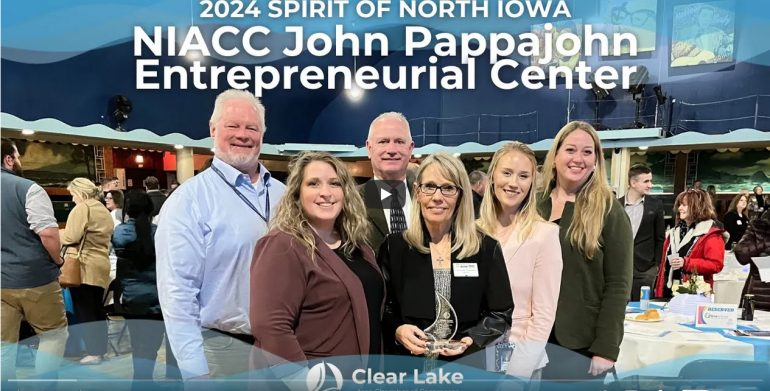 NIACC Pappajohn Center Wins Spirit of North Iowa Award